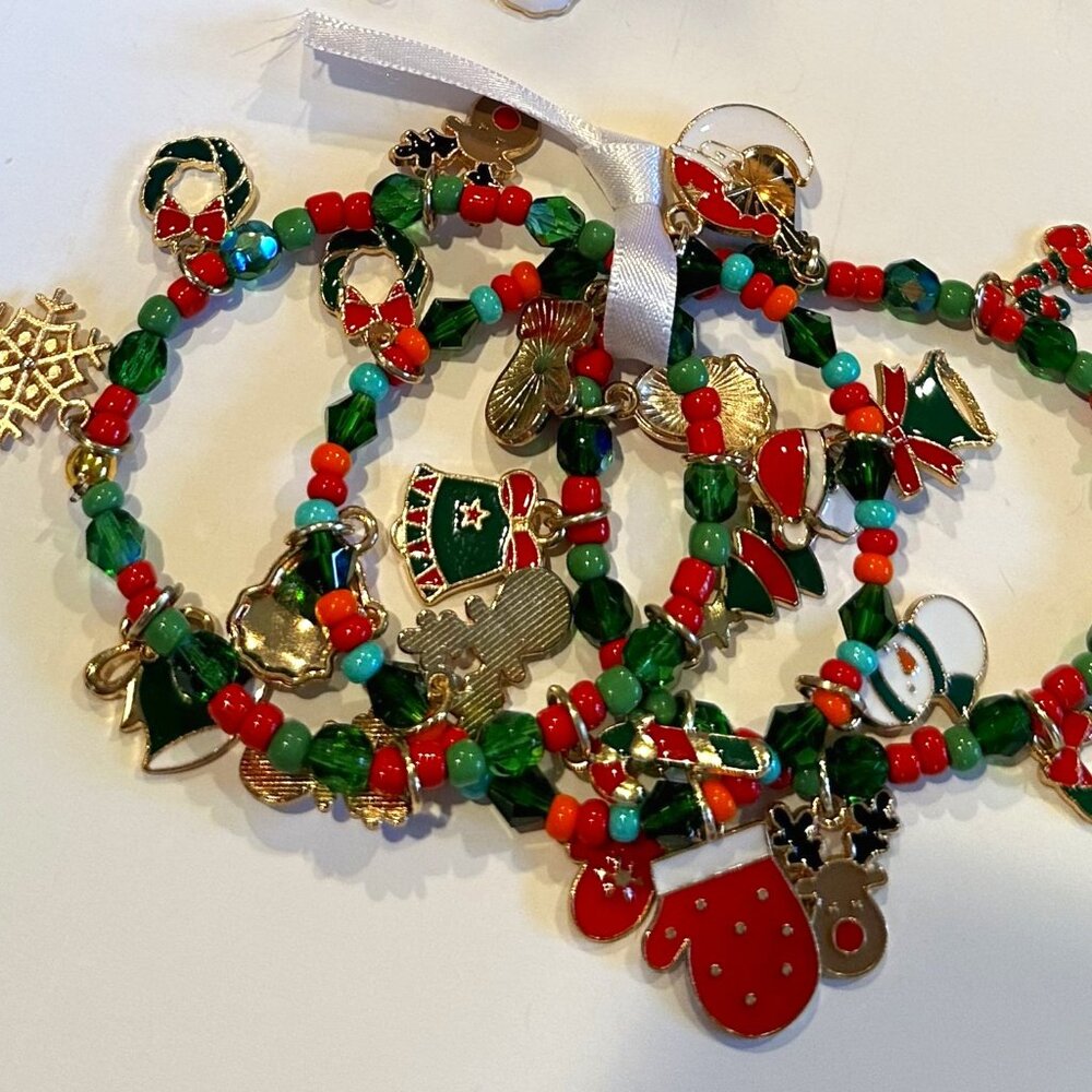 Shio Bracelet "Perfect accessories to tickle your sense of style & fun."